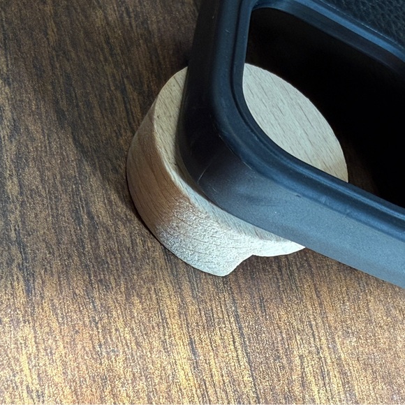 Bandolier Gia Metallic Hearts Phone Case for 14 Pro Max with Beaded Wristlet - Picture 12 of 16